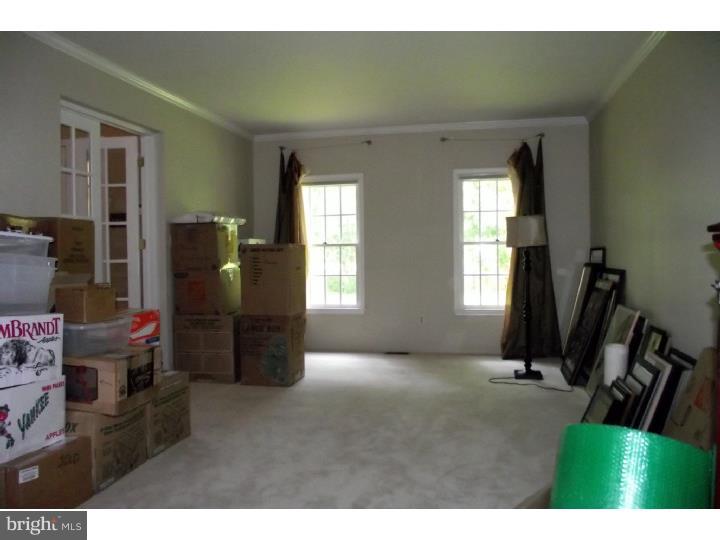 1 Quail Ridge Court Medford, NJ 08055 - Photo 16 of 24 Living Room