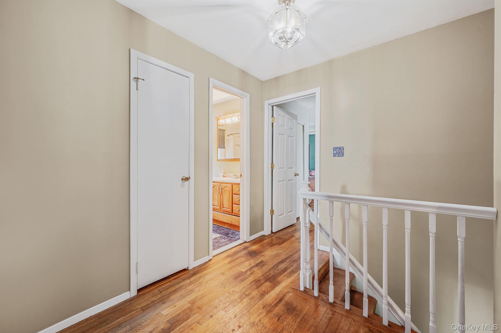 1335 August Road North Babylon, NY 11703 - Photo 24 of 40