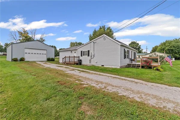 $265,000 | 510 West Samuel Street, Hamilton, MO 64644