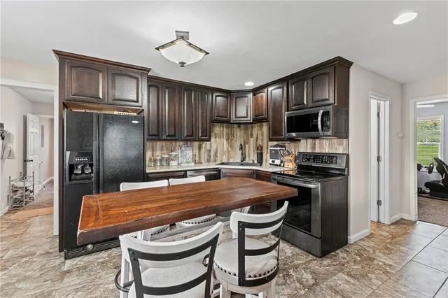 $265,000 | 510 West Samuel Street, Hamilton, MO 64644