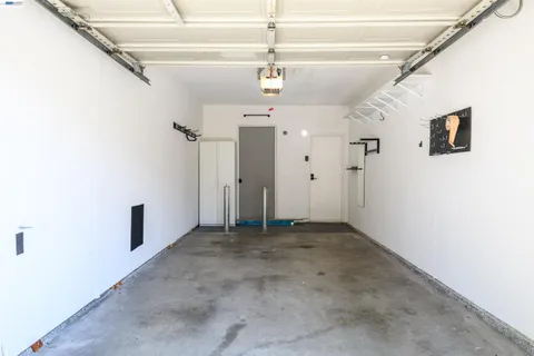a view of a partially built entryway
