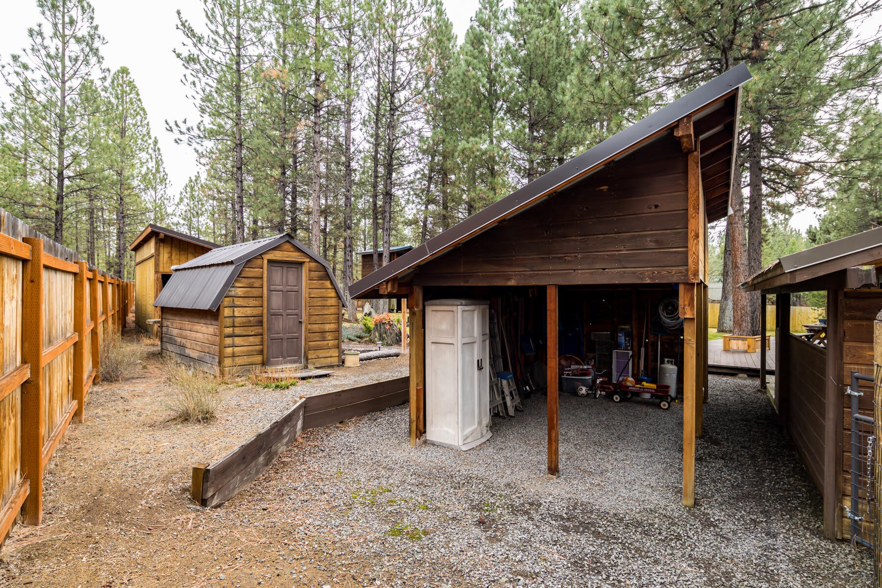 17683 Randy Court La Pine, OR 97739 - Photo 27 of 43 45JH5_4354