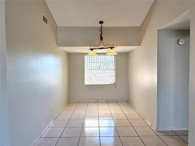 $2,298 | 10202 Bonnie Bay Court, Tampa, FL 33615
