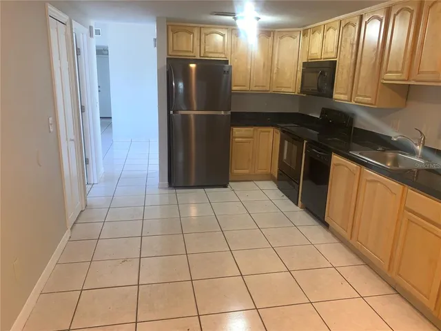 $2,298 | 10202 Bonnie Bay Court, Tampa, FL 33615