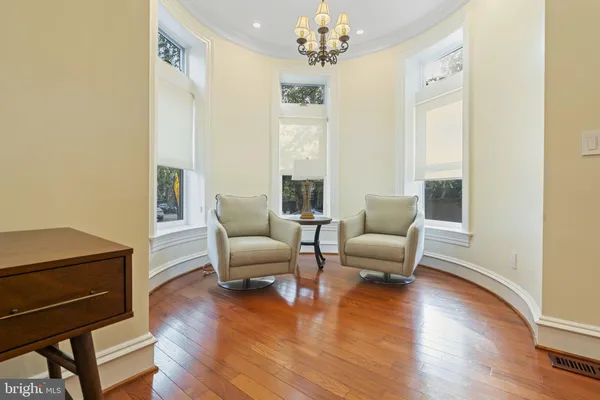 $4,999 | 1819 10th Street Northwest, Unit A, Washington, DC 20001