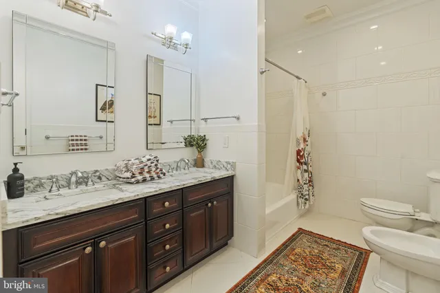 $4,999 | 1819 10th Street Northwest, Unit A, Washington, DC 20001