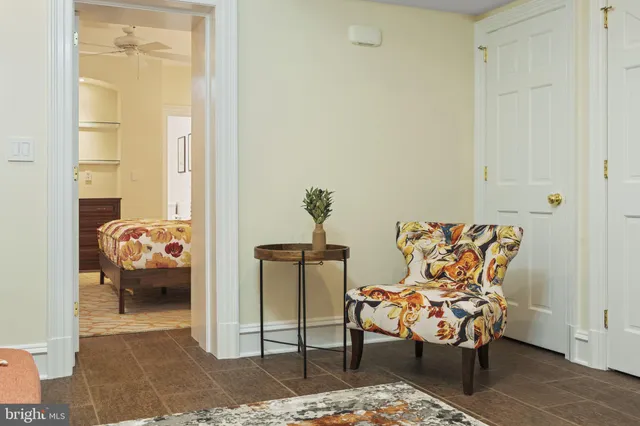 $4,999 | 1819 10th Street Northwest, Unit A, Washington, DC 20001