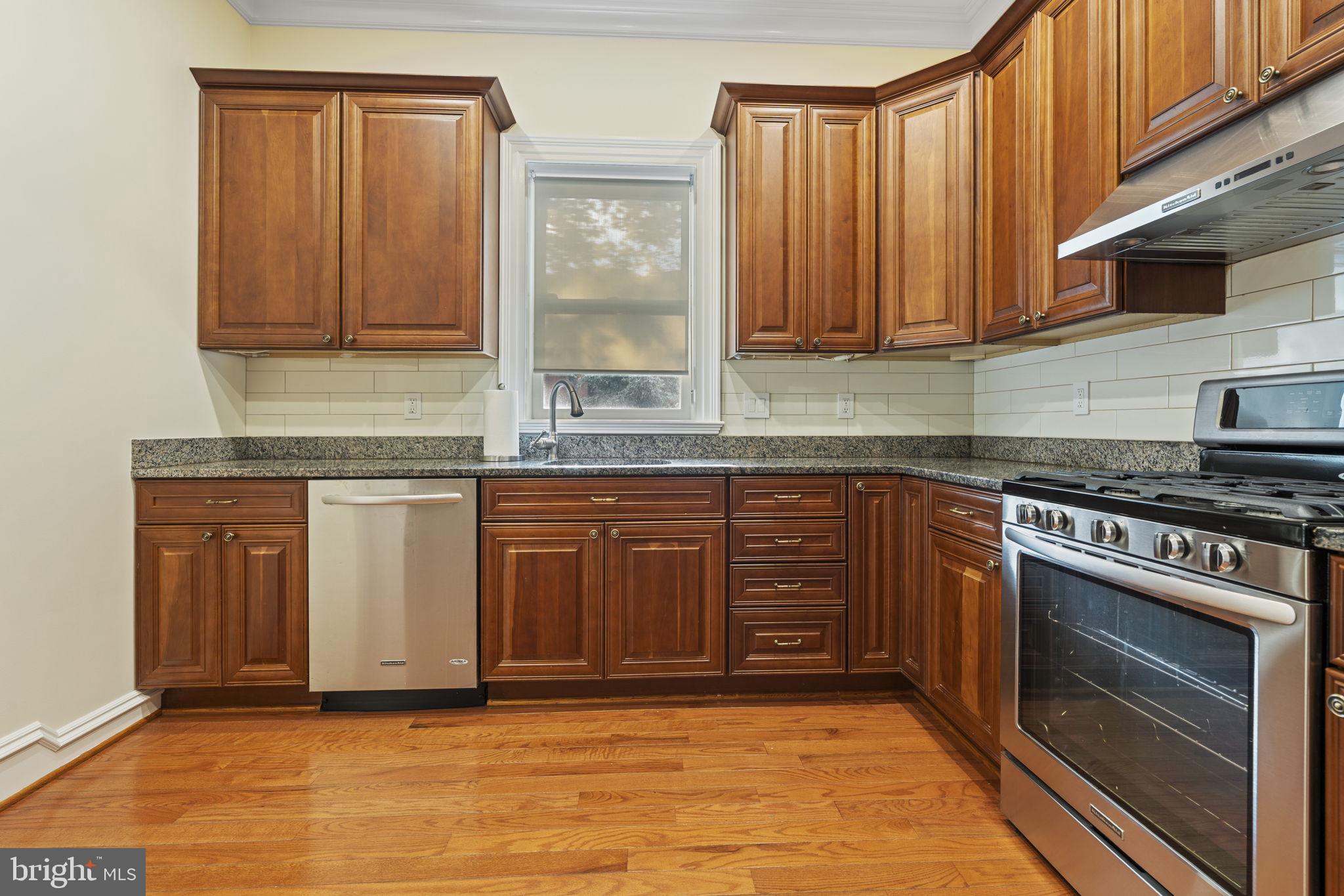 1819 10th Street Northwest, Unit A Washington, DC 20001 - Photo 8 of 35