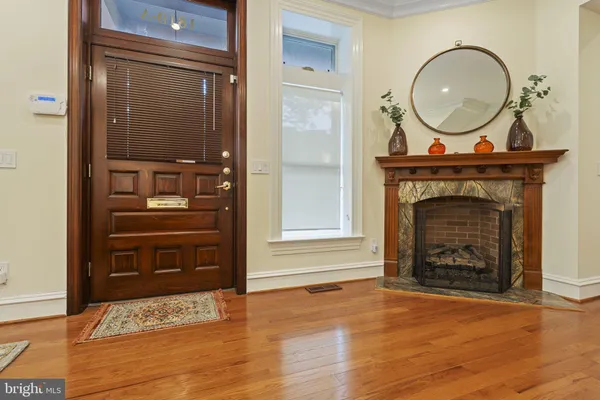 $4,999 | 1819 10th Street Northwest, Unit A, Washington, DC 20001