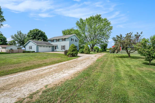 $394,900 | 67234 Blue School Road, Constantine, MI 49042