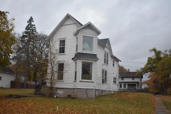 $150,000 | 216 Bluff Street, Beloit, WI 53511