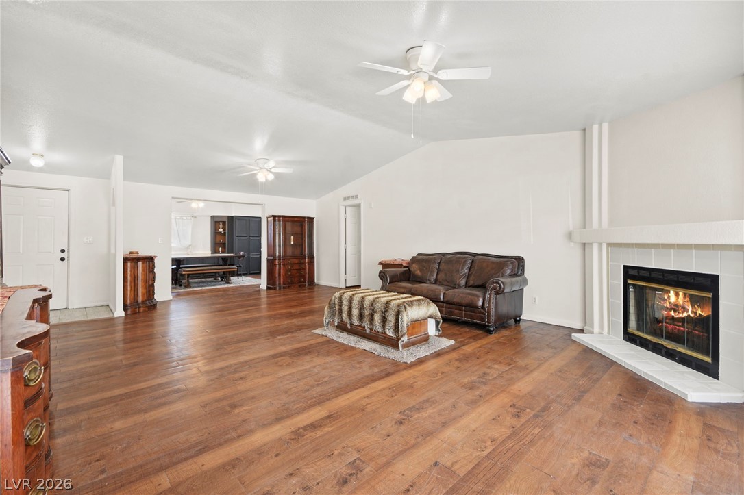 274 Aztec Lane Henderson, NV 89015 - Photo 15 of 59