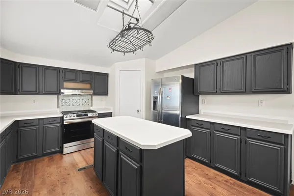 $329,900 | 274 Aztec Lane, Henderson, NV 89015