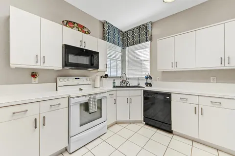 $425,000 | 7724 Mansfield Hollow Road, Delray Beach, FL 33446