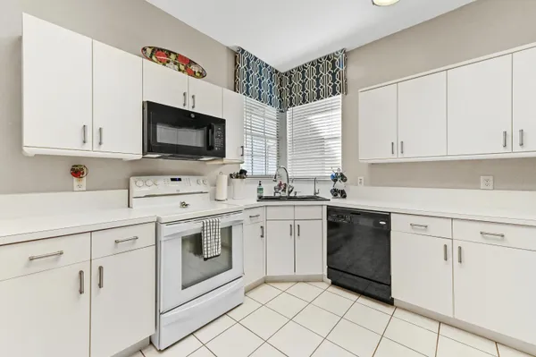 $425,000 | 7724 Mansfield Hollow Road, Delray Beach, FL 33446