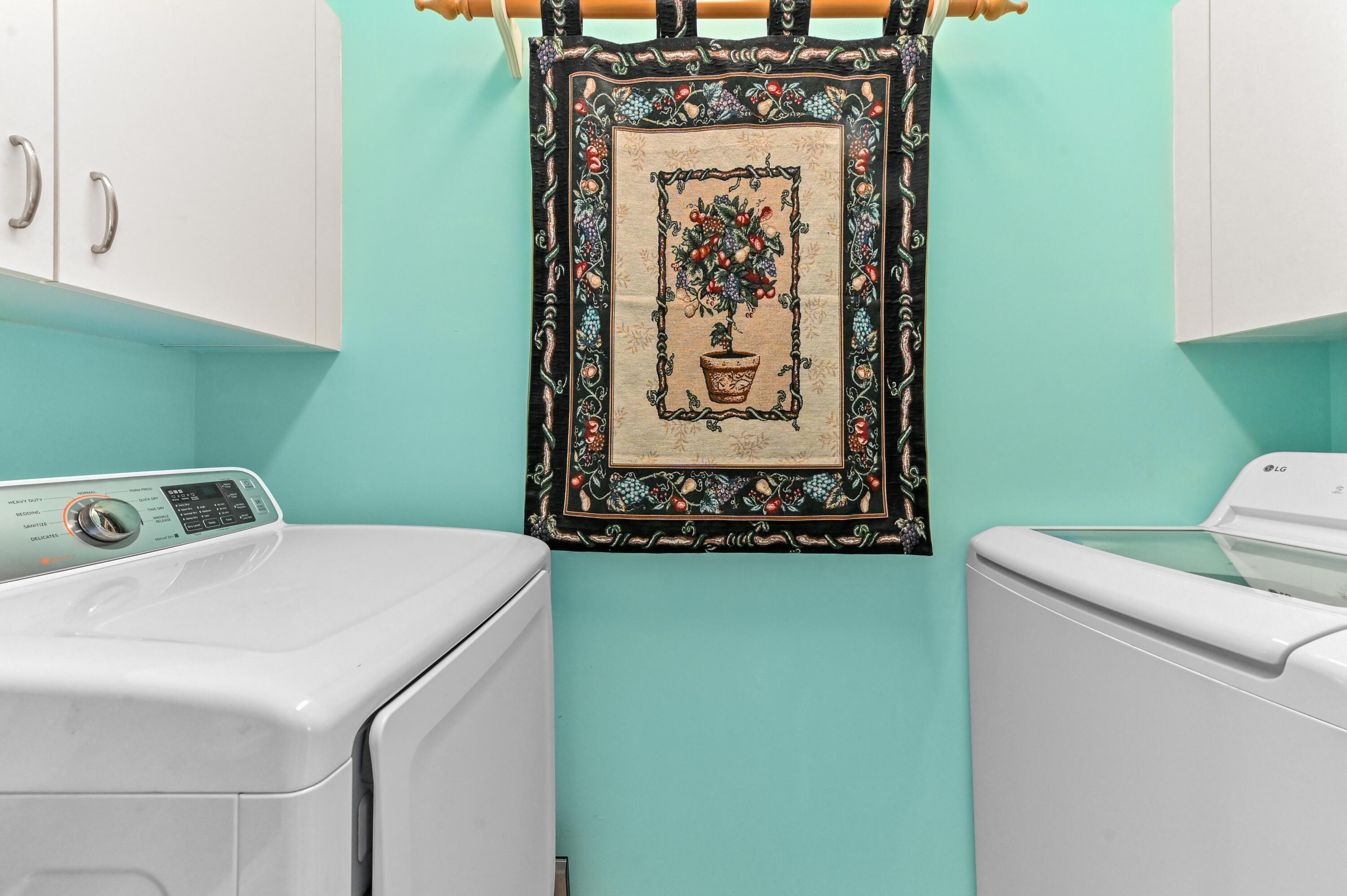 7724 Mansfield Hollow Road Delray Beach, FL 33446 - Photo 35 of 35 Separate Laundry Room