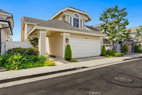 $3,395,000 | 2661 Point Del Mar, Corona del Mar, CA 92625