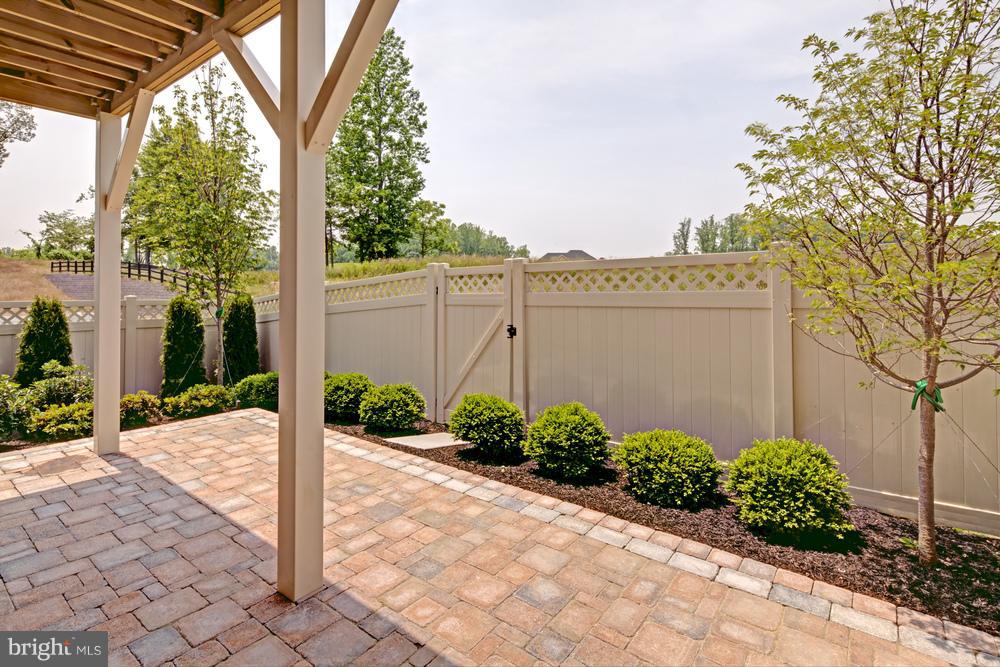 1010 Olney Sandy Spring Road Sandy Spring, MD 20860 - Photo 13 of 15 Exterior Patio