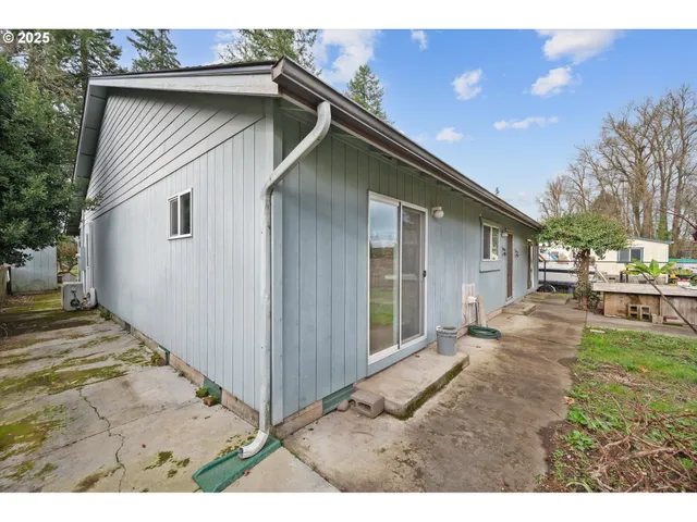 $360,000 | 9620 Wells Landing Road, Independence, OR 97351