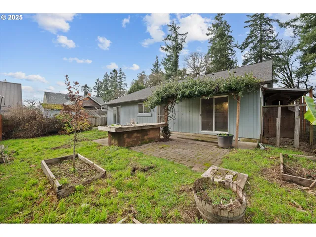 $360,000 | 9620 Wells Landing Road, Independence, OR 97351