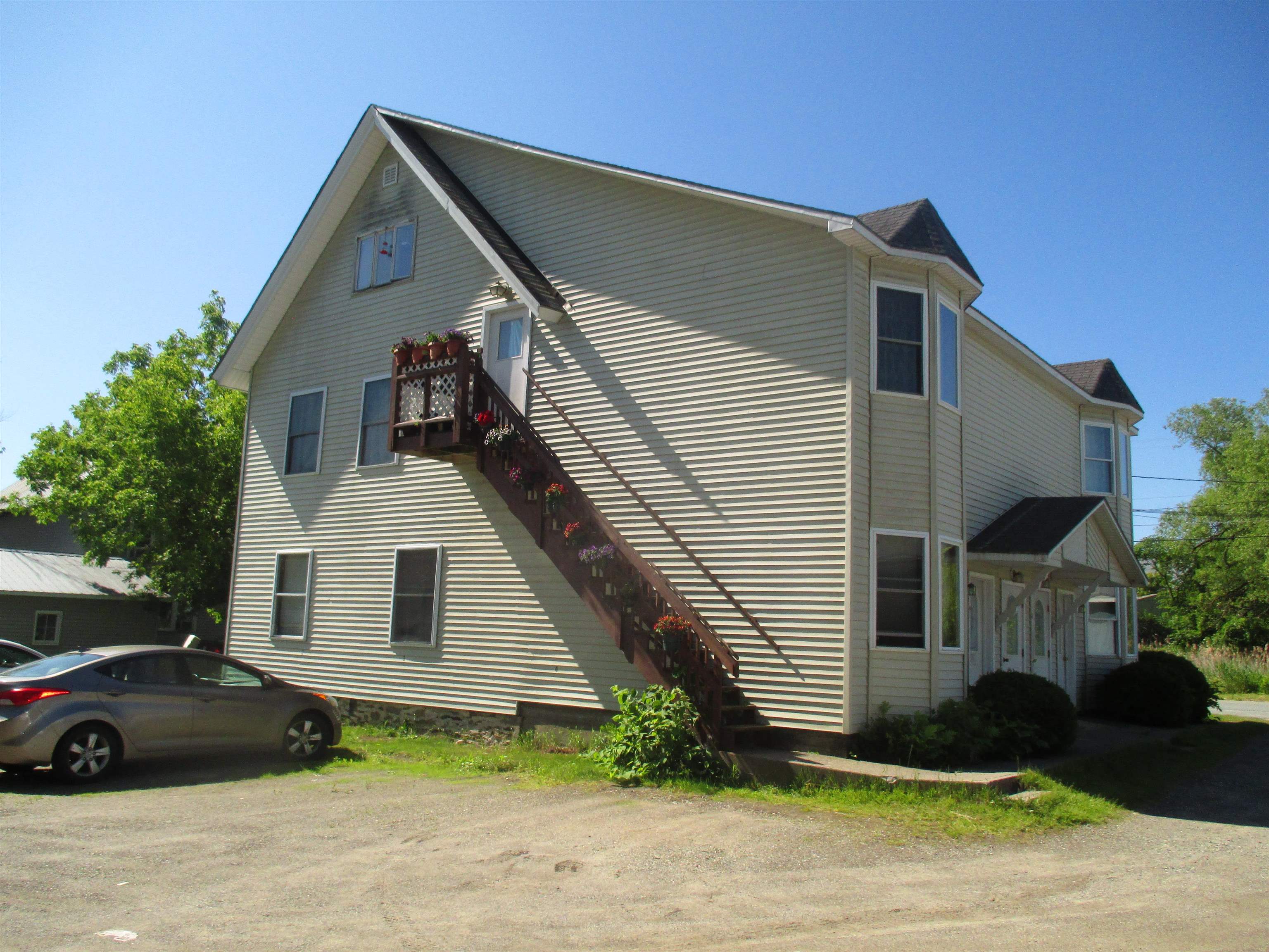 126 Railroad Street Troy, VT 05859 - Photo 4 of 19 Gallery Image 4