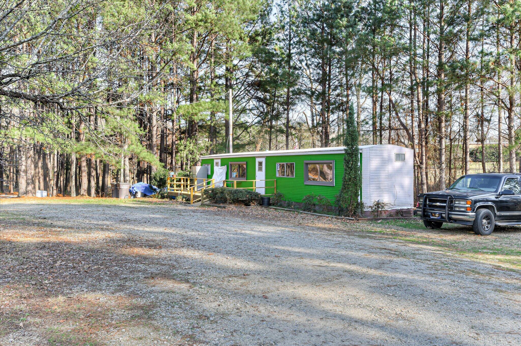 136 Edison Road Washington, GA 30673 - Photo 13 of 40 13-113