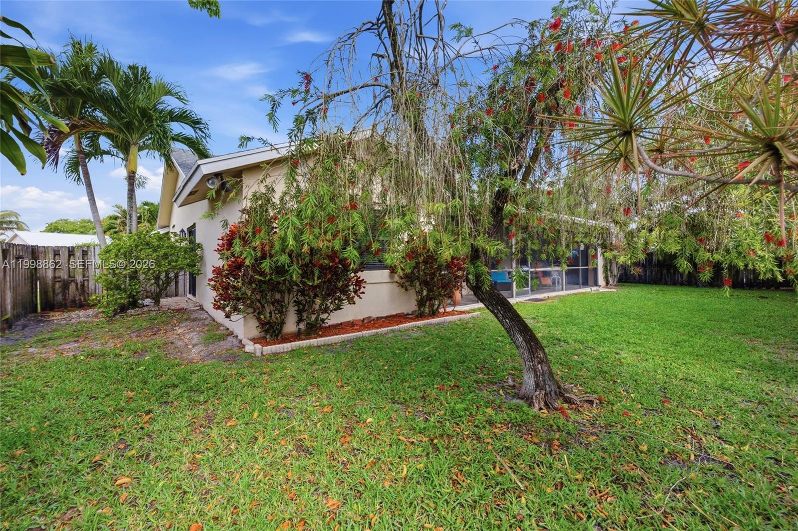 20823 Sugarloaf Lane Boca Raton, FL 33428 - Photo 34 of 45 Gallery Image 34