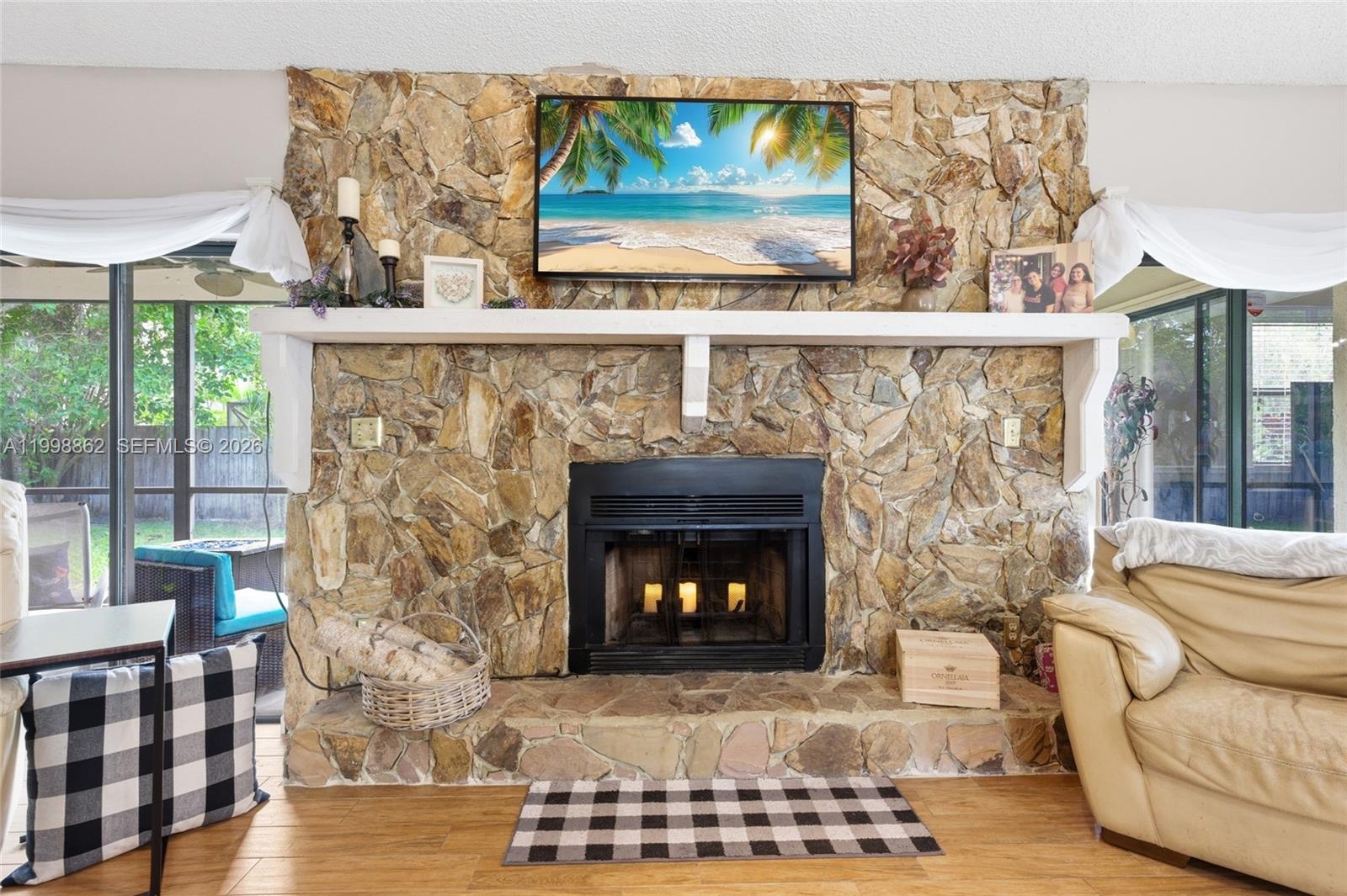 20823 Sugarloaf Lane Boca Raton, FL 33428 - Photo 6 of 45 Gallery Image 6