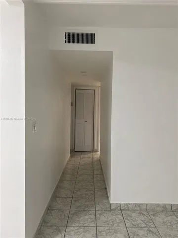 $2,300 | 9455 West Flagler Street, Unit C308, Miami, FL 33174