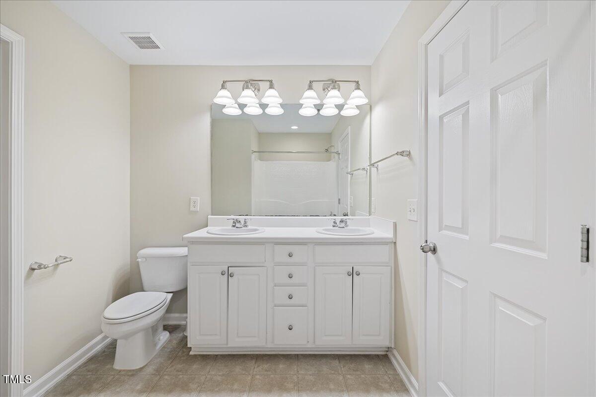 7032 Racine Way Raleigh, NC 27615 - Photo 17 of 31 17-ISAB0161