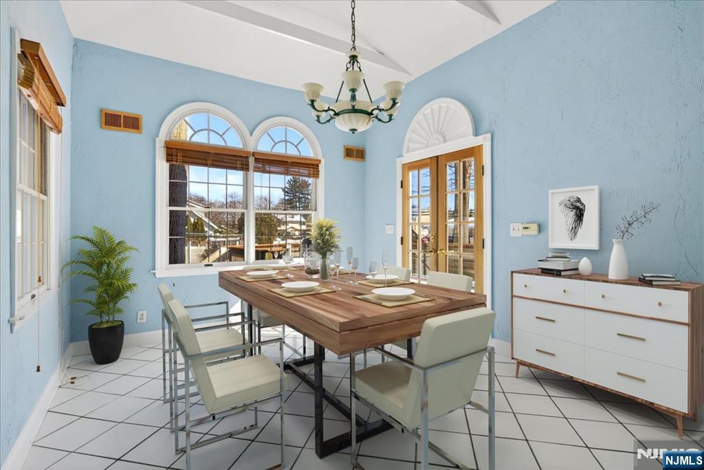 258 Clinton Place Hackensack, NJ 07601 - Photo 11 of 26