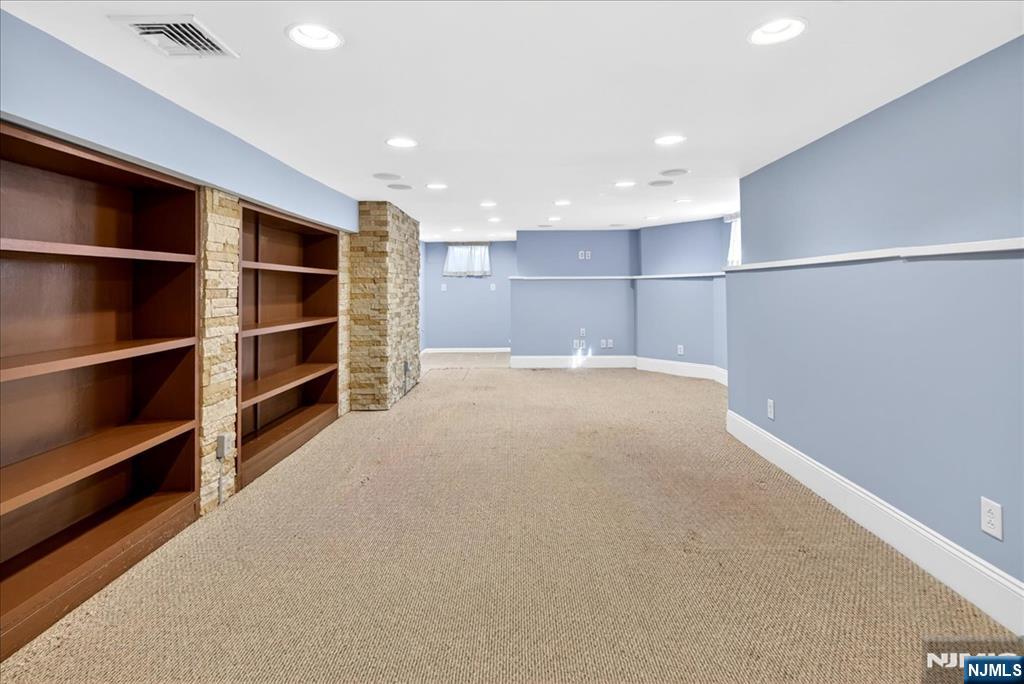 258 Clinton Place Hackensack, NJ 07601 - Photo 22 of 26