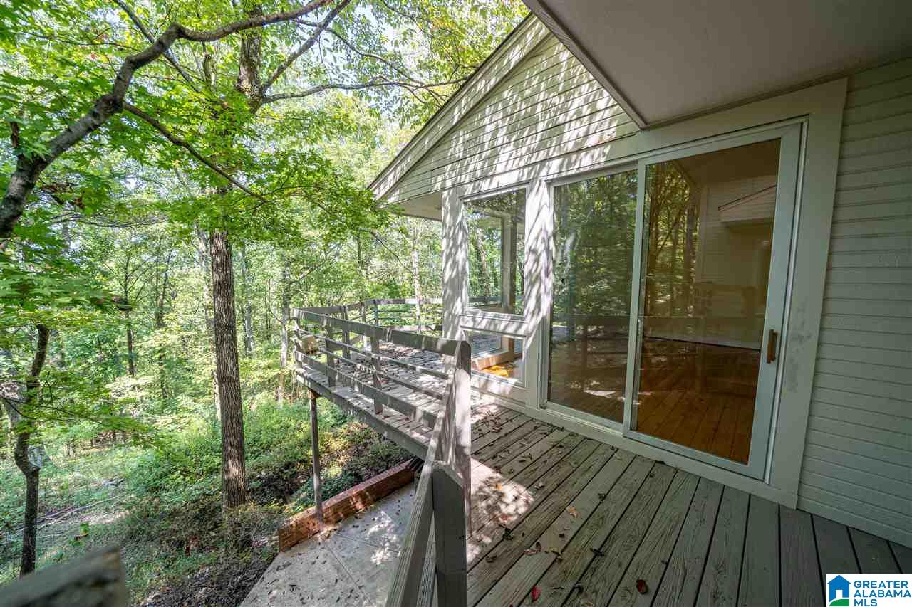 1086 Crest Road Leeds, AL 35094 - Photo 36 of 40