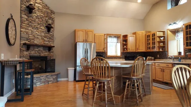 $1,200,000 | S2901 Semling Lane, Milton, WI 54629