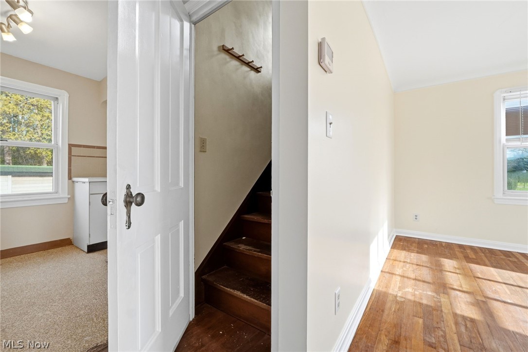 6210 Crossview Road Seven Hills, OH 44131 - Photo 20 of 45