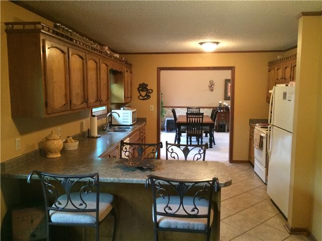 4613 Marion Road Cunningham, TN 37052 - Photo 6 of 9