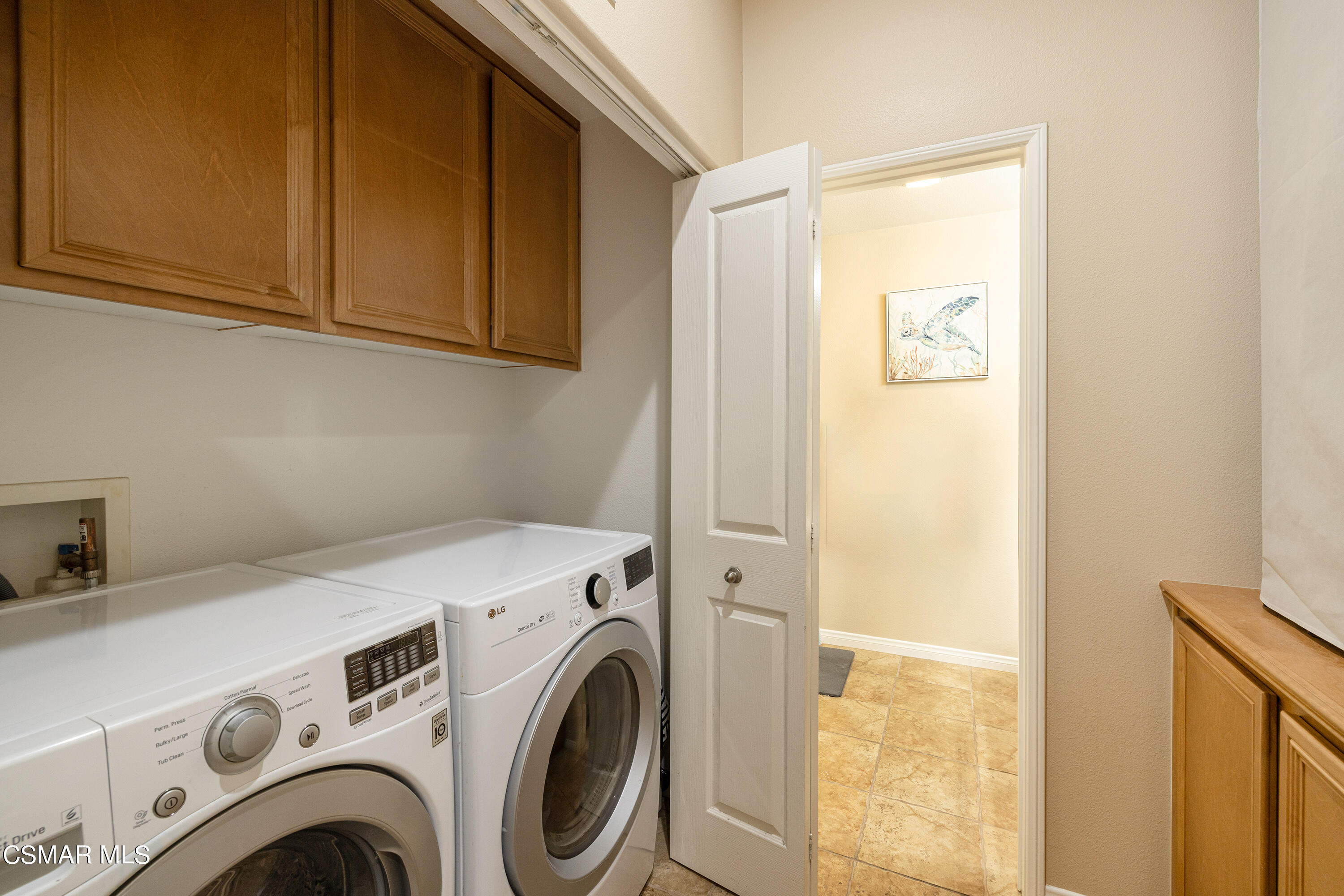 4118 Orontes Way, Unit A Simi Valley, CA 93063 - Photo 23 of 26 Orontes23
