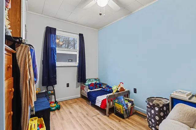 $180,000 | 58954 Lakeshore Drive, Colon, MI 49040