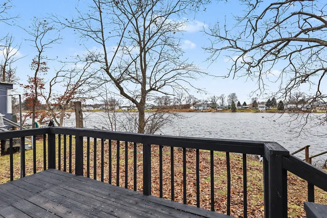 $180,000 | 58954 Lakeshore Drive, Colon, MI 49040