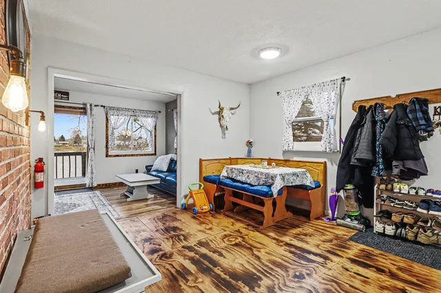 $180,000 | 58954 Lakeshore Drive, Colon, MI 49040