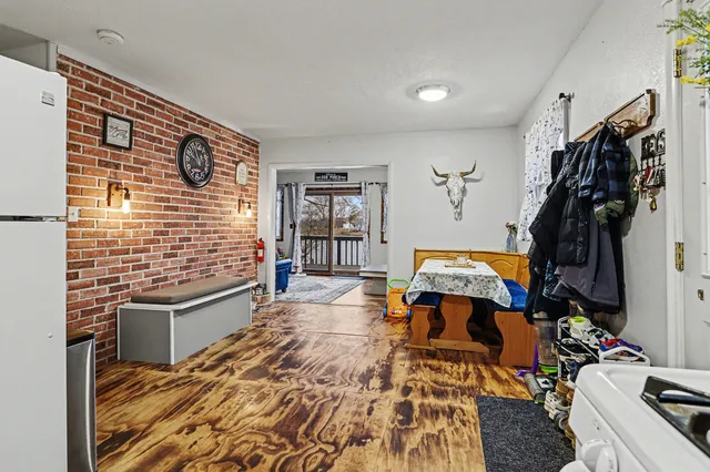 $180,000 | 58954 Lakeshore Drive, Colon, MI 49040