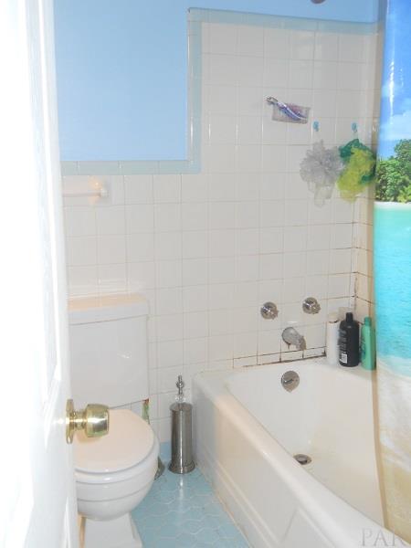 8901 Bellington Road Pensacola, FL 32534 - Photo 9 of 24 Gallery Image 9