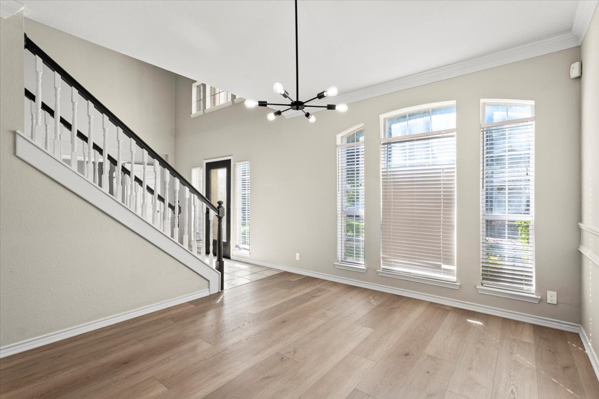 5916 Rickerhill Lane Austin, TX 78739 - Photo 4 of 34