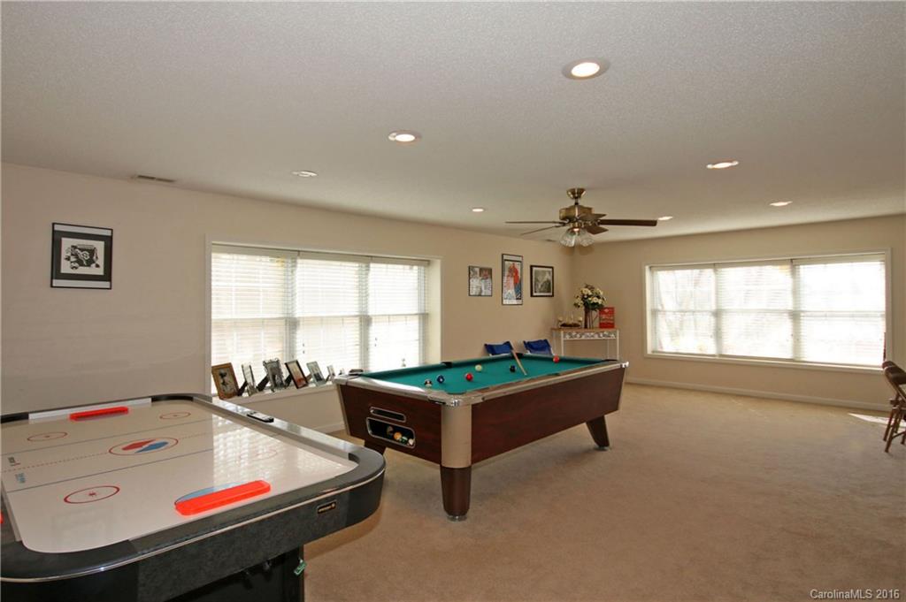 8632 Reedy Creek Road Charlotte, NC 28215 - Photo 17 of 24 Gallery Image 17