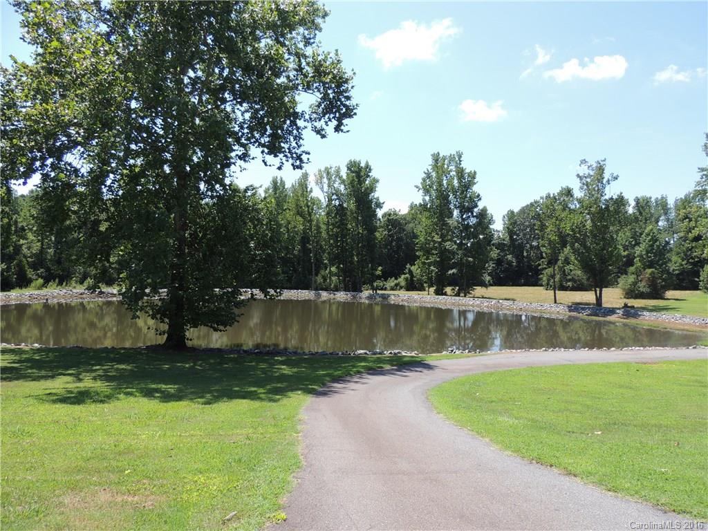 8632 Reedy Creek Road Charlotte, NC 28215 - Photo 21 of 24 Gallery Image 21