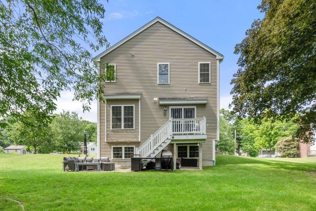 26 Redwing Road Wellesley, MA 02481 - Photo 36 of 42