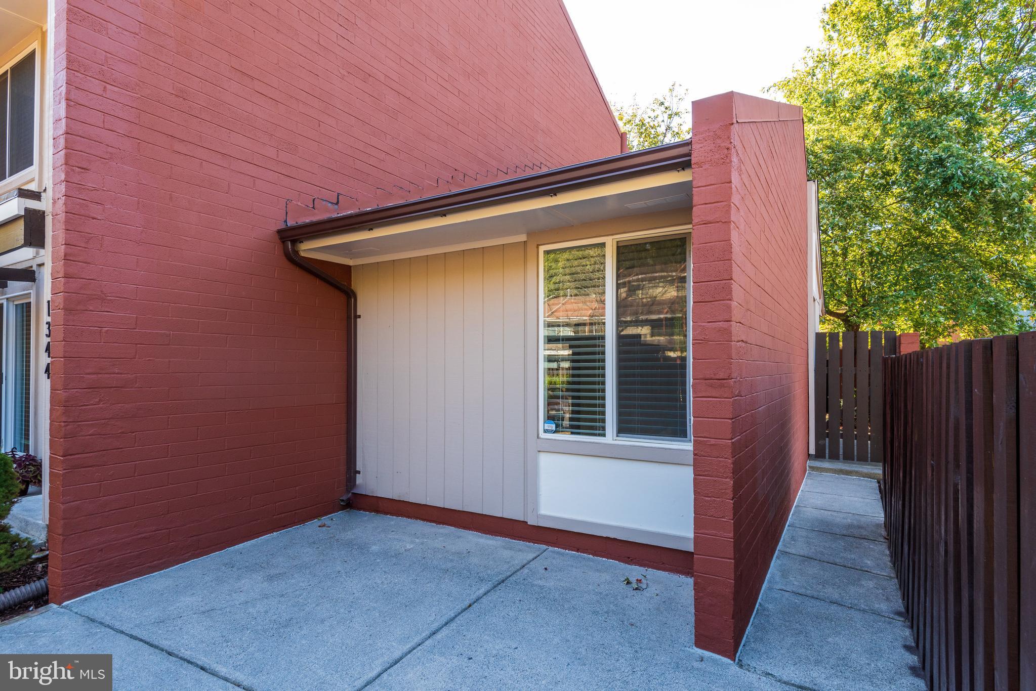 1344 Northgate Square Reston, VA 20190 - Photo 3 of 42 Gallery Image 3