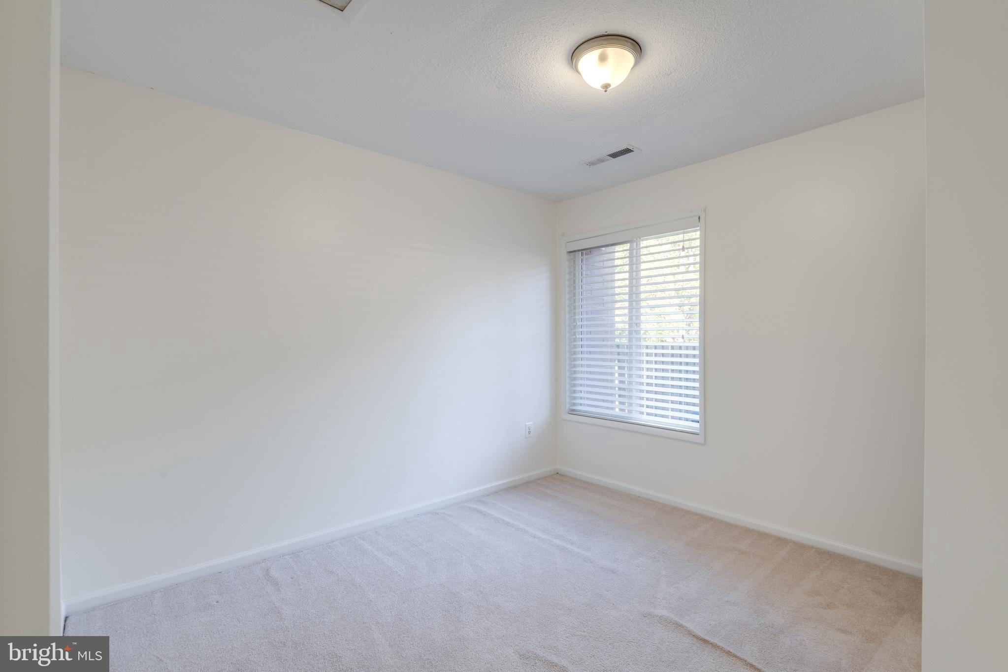 1344 Northgate Square Reston, VA 20190 - Photo 22 of 42 Gallery Image 22