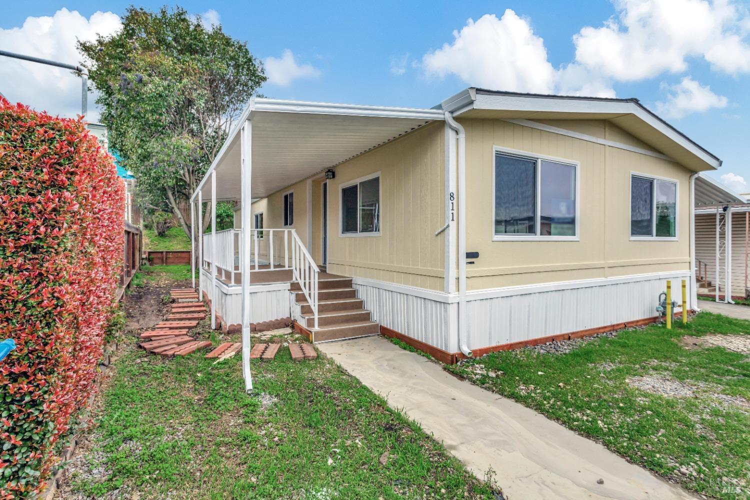 811 Dobrich Circle Pittsburg, CA 94565 - Photo 1 of 1 a front view of a house with a yard