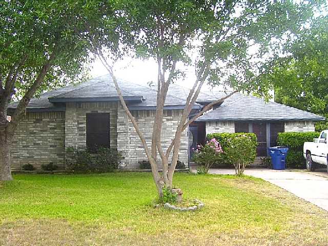 1705 Laurel Lane Leander, TX 78641 - Photo 1 of 1 front view of a house with a yard